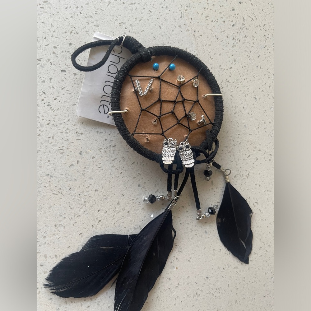 Lot: 5 Pairs of Earrings